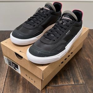 Nike Drop-Type Sneakers (NBW)